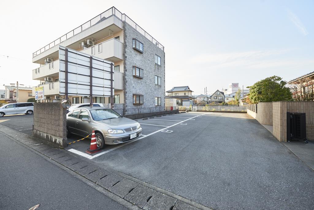 Hotel Select Inn Ucunomija Kültér fotó